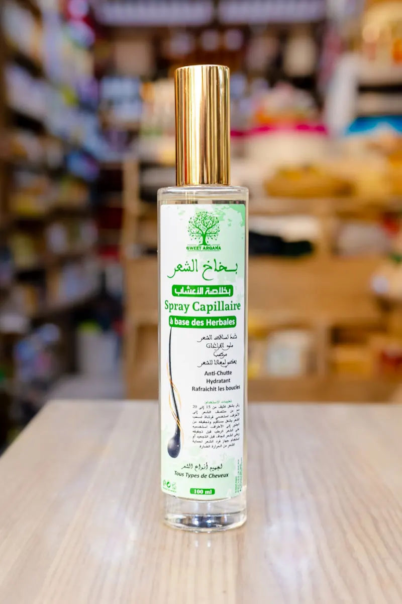 Soins Botanika au CBD, packshot sur bois brûlé - Dragonzay Photography