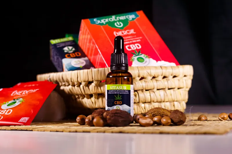 Tisanes et compléments au CBD, mise en scène produit - Dragonzay Photography