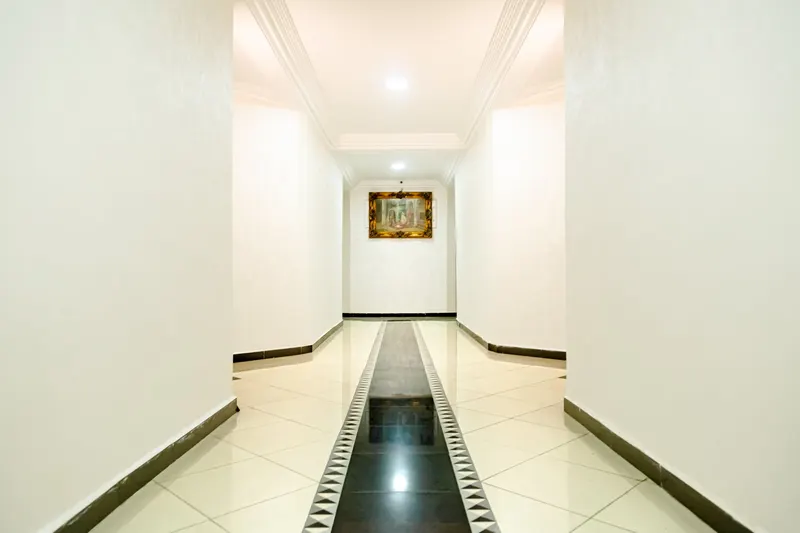 Hotel corridor with a marble floor - Dragonzay Photography